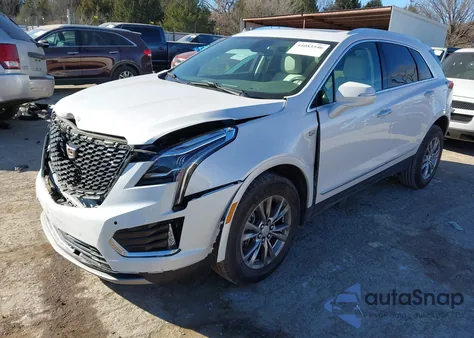 2021 Cadillac Xt5 Fwd Premium Luxury z USA, uszkodzony, nr VIN 1GYKNCRS5MZ130853